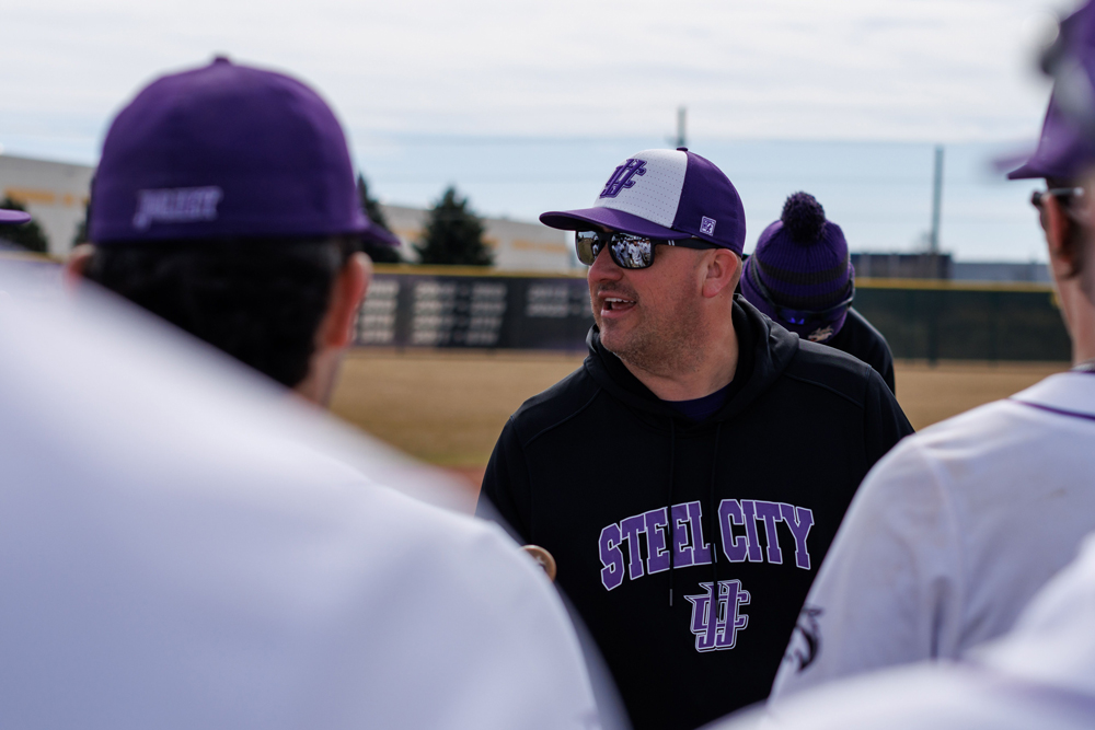 Coach Gregg Braun